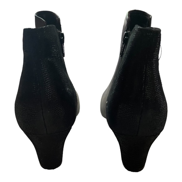 hotter Delight Ankle Boots - Picture 6 of 8